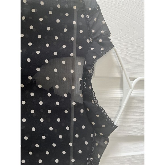 XXI Women’s Polka Dot Ruffled Translucent Quarter-zip Blouse (Size M) - Picture 4 of 6